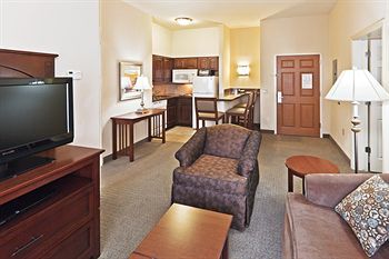 Hotel Staybridge Suites Oklahoma City-quail Springs