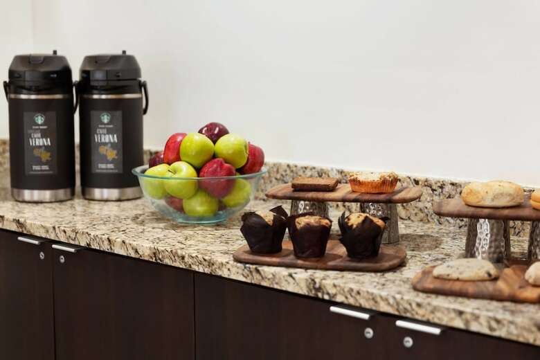 Hotel Courtyard By Marriott Tulsa Central