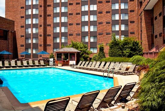 Sheraton Harrisburg Hershey Hotel