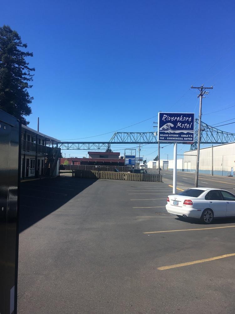 Astoria Rivershore Motel