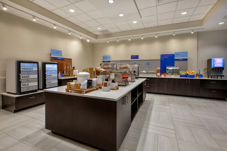 Holiday Inn Express Hotel & Suites Va Beach Oceanfront
