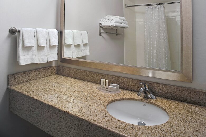 Hotel Springhill Suites By Marriott Virginia Beach Oceanfront