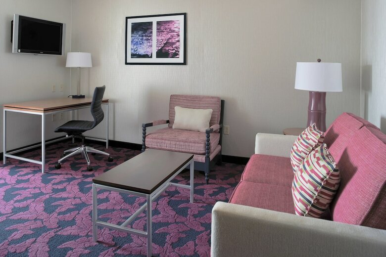 Hotel Springhill Suites By Marriott Virginia Beach Oceanfront
