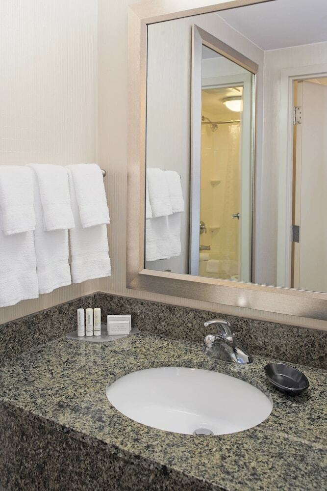 Hotel Springhill Suites By Marriott Virginia Beach Oceanfront