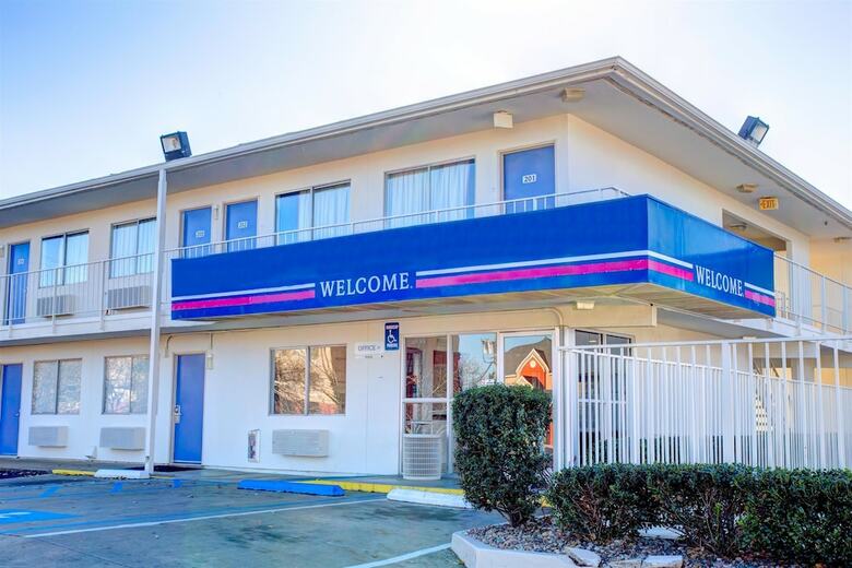 Motel 6 Murfreesboro