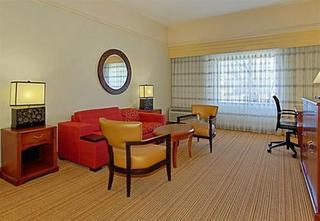 Hotel Courtyard By Marriott Springfield