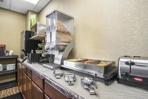 Hotel Quality Inn & Suites Thompson