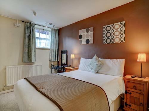 Hostal George And Dragon Inn
