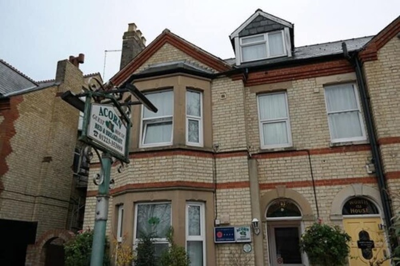 Hotel Acorn Guest House