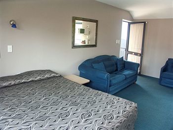 Annabelle Court Motel