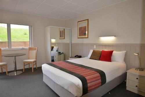Country Comfort Amity Motel