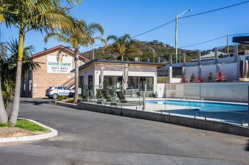 Country Comfort Amity Motel