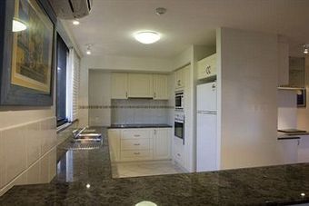 Pacific Towers Apartments
