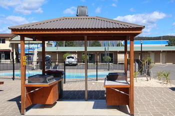 The Ashwood Motel