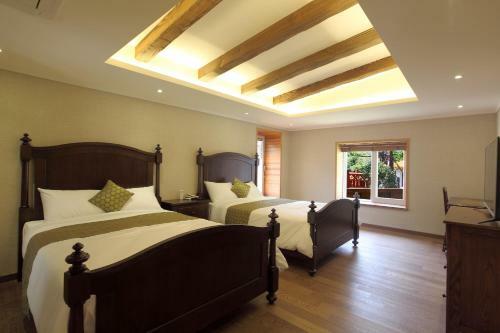 Hotel Tongyeung Hansan Marina Resort