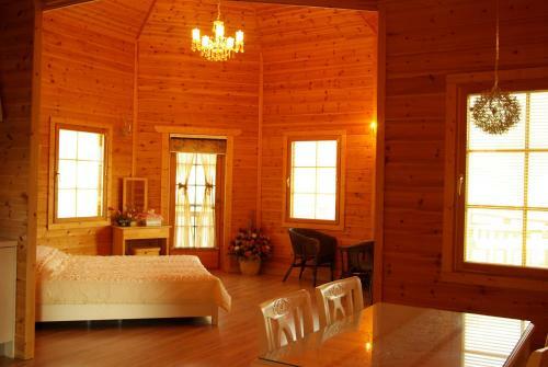 Ecran Pension