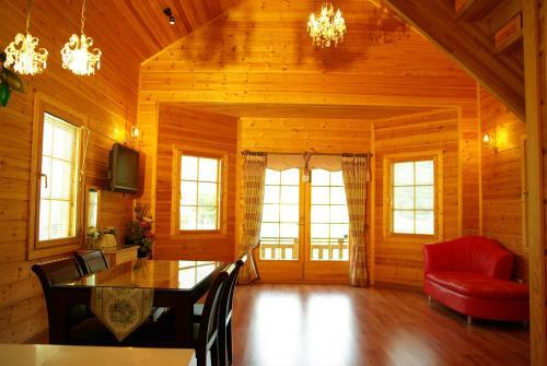 Ecran Pension