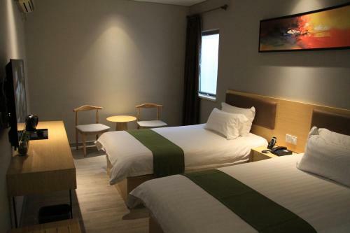 Hotel Motel Shanghai Hongjing Road