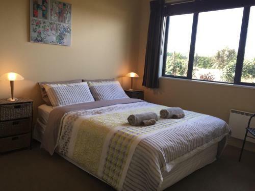 Bed & Breakfast Number Six Homestay
