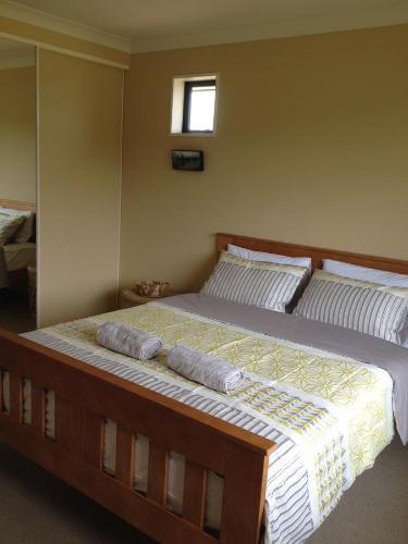Bed & Breakfast Number Six Homestay