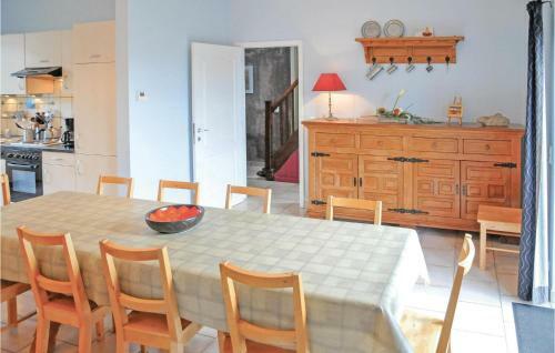Holiday Home Jardin De Grandhan 06