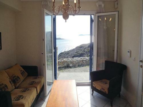 Holiday Home Gavrio 06
