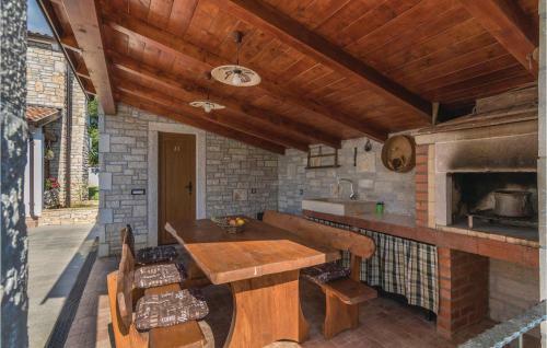 Holiday Home Kirmenjak With A Fireplace 03
