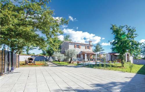 Holiday Home Kirmenjak With A Fireplace 03