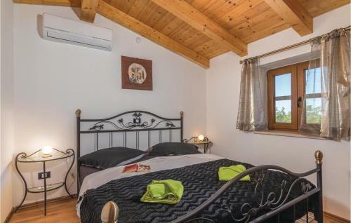 Holiday Home Kirmenjak With A Fireplace 03