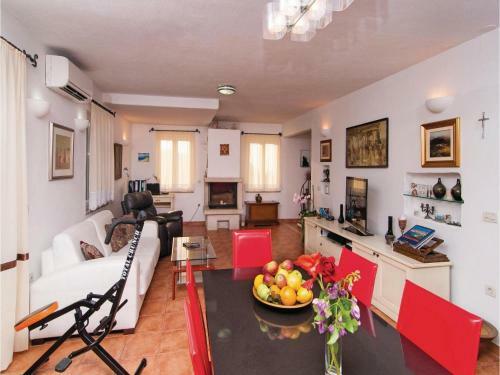 Holiday Home Supetar-mirca With A Fireplace 03