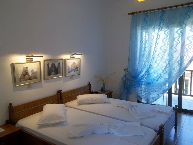 Hostal Athos Guest House-pansion