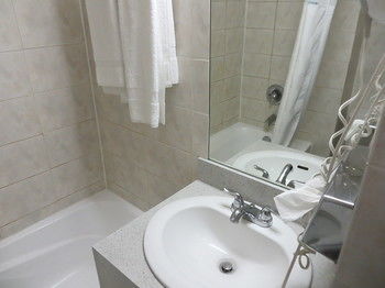 Howard Johnson Hotel - Downtown Toronto Yorkville