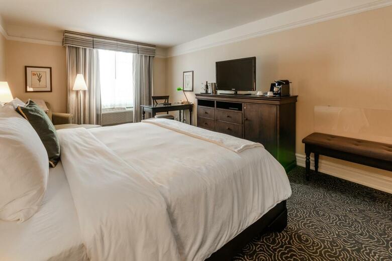 Le St-martin Hotel & Suites (.)