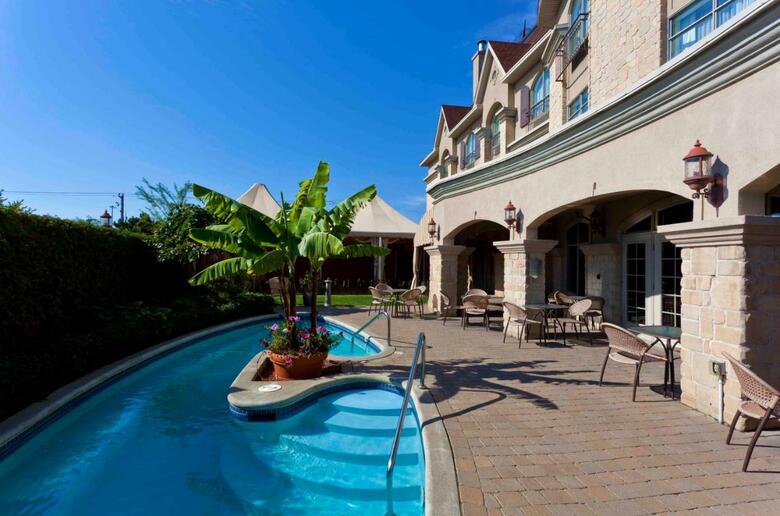 Le St-martin Hotel & Suites (.)