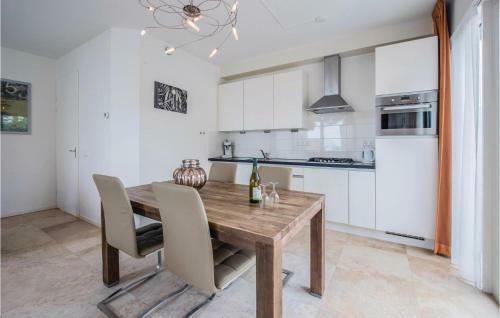 Holiday Home Sea Bass 06