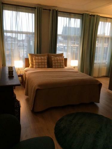 Hostal Suite Loof