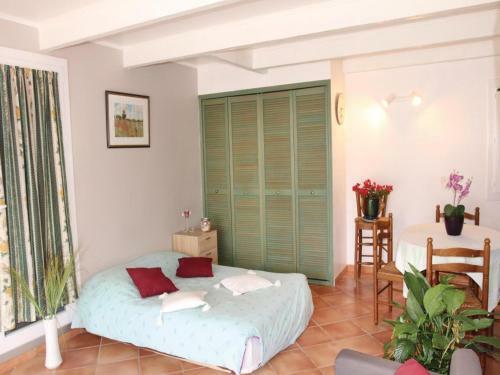 Holiday Home Lancon De Provence 03