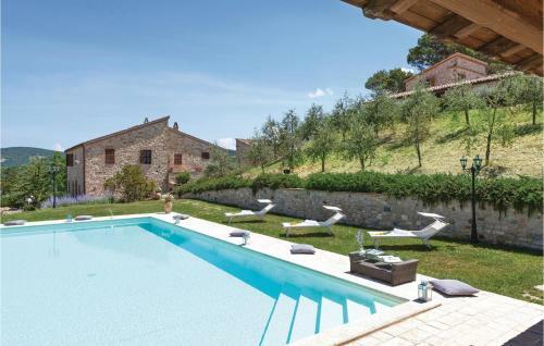 Holiday Home Castello Di Petroro 07