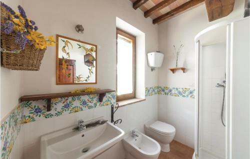 Holiday Home Castello Di Petroro 07