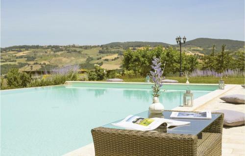 Holiday Home Castello Di Petroro 07