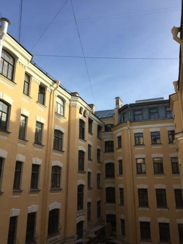 Apple Paradise Apartments