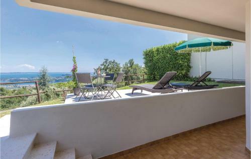 Holiday Home Borgo Mezzane 04