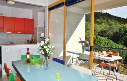 Holiday Home Borgo Mezzane 04