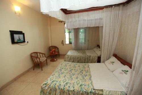 Jambo Village Hotel