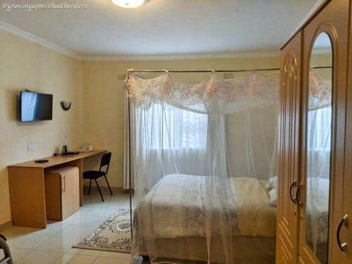 Hostal Home Up Guest House