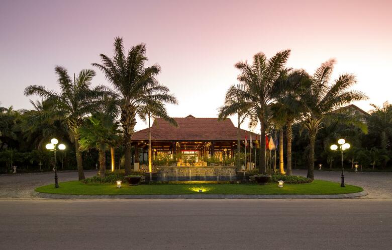 Hotel Golden Sand Resort & Spa