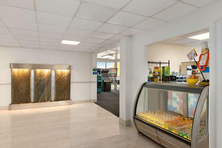 Envision Hotel Miami International Airport