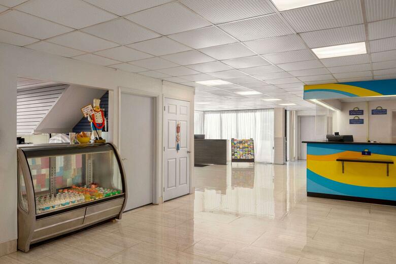 Envision Hotel Miami International Airport