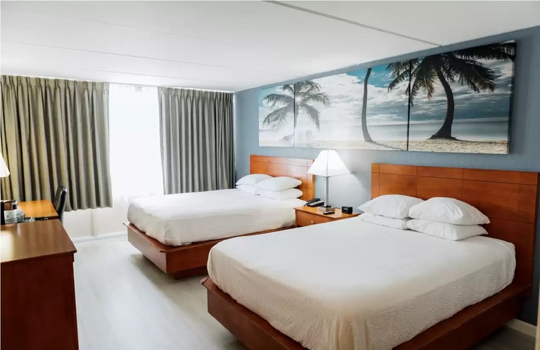 Envision Hotel Miami International Airport