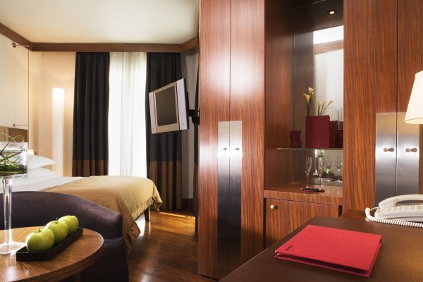 Hotel Radisson Blu Champs Elysees